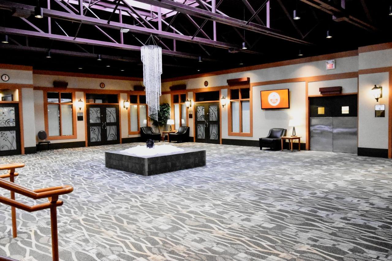 Canad Inns Destination Centre Polo Park 温尼伯 外观 照片
